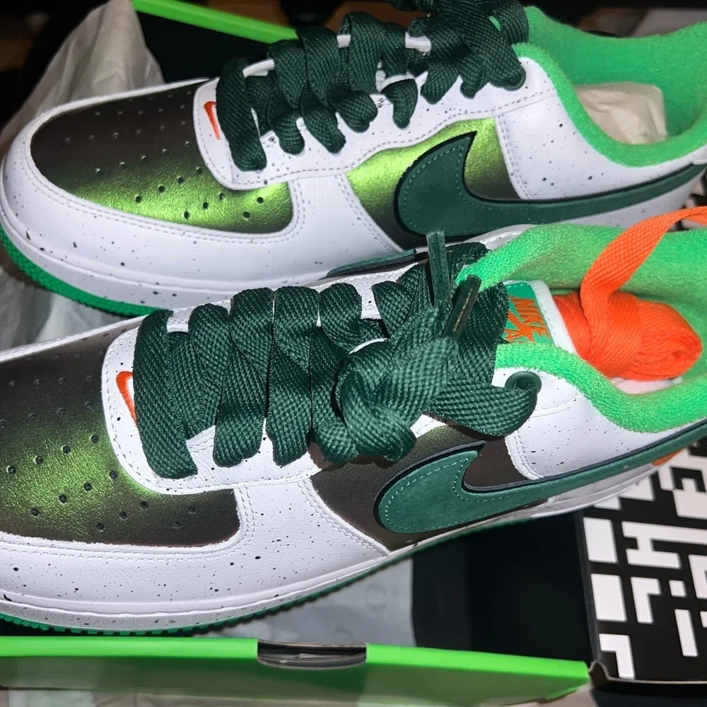 Nike Air Force 1 Oregon Ducks of a Feather “Egg or Duck” special edition 11.5